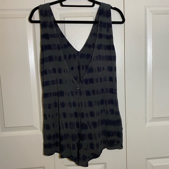 OBEY Tie-dye Shorts Jumper - Picture 2 of 7